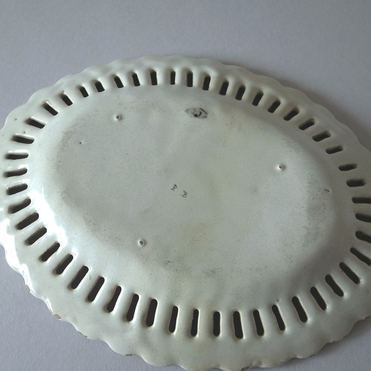 アンティーク マヨリカのオーバル小皿 | ファイアンス | マジョリカ | 白錫釉-image13