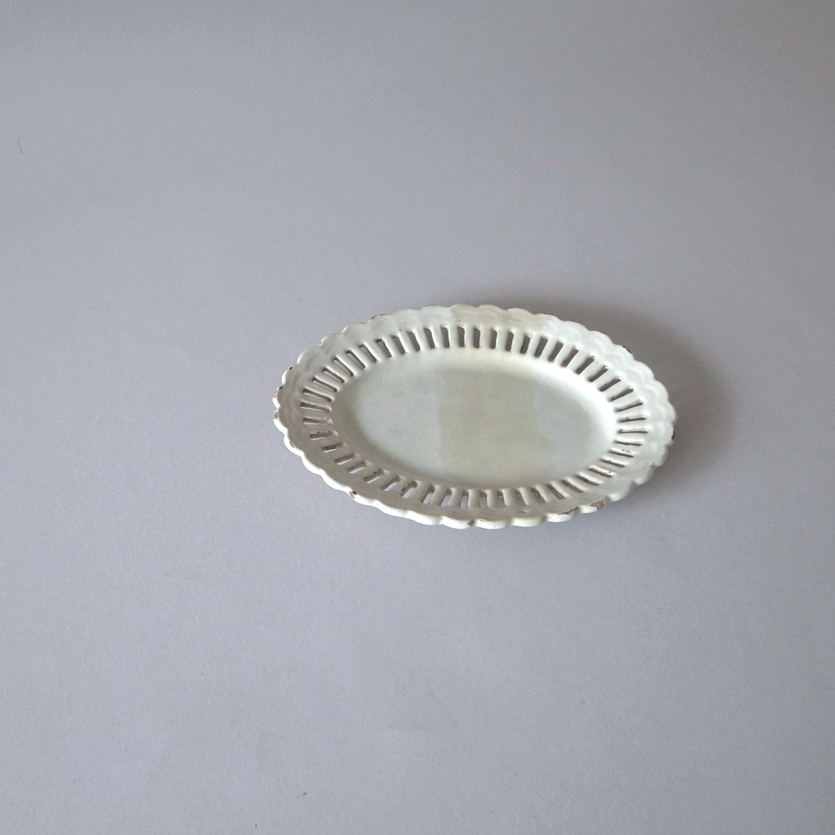 アンティーク マヨリカのオーバル小皿 | ファイアンス | マジョリカ | 白錫釉-image4