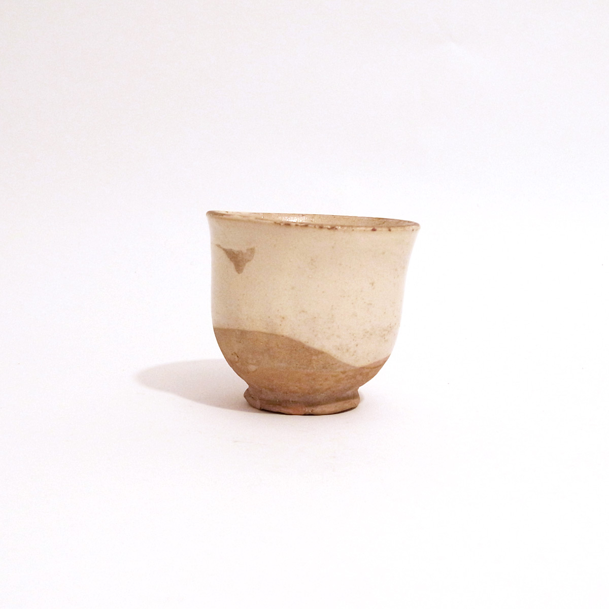 アンティーク茶碗 | 19世紀 白乳色の器-thumbnail1