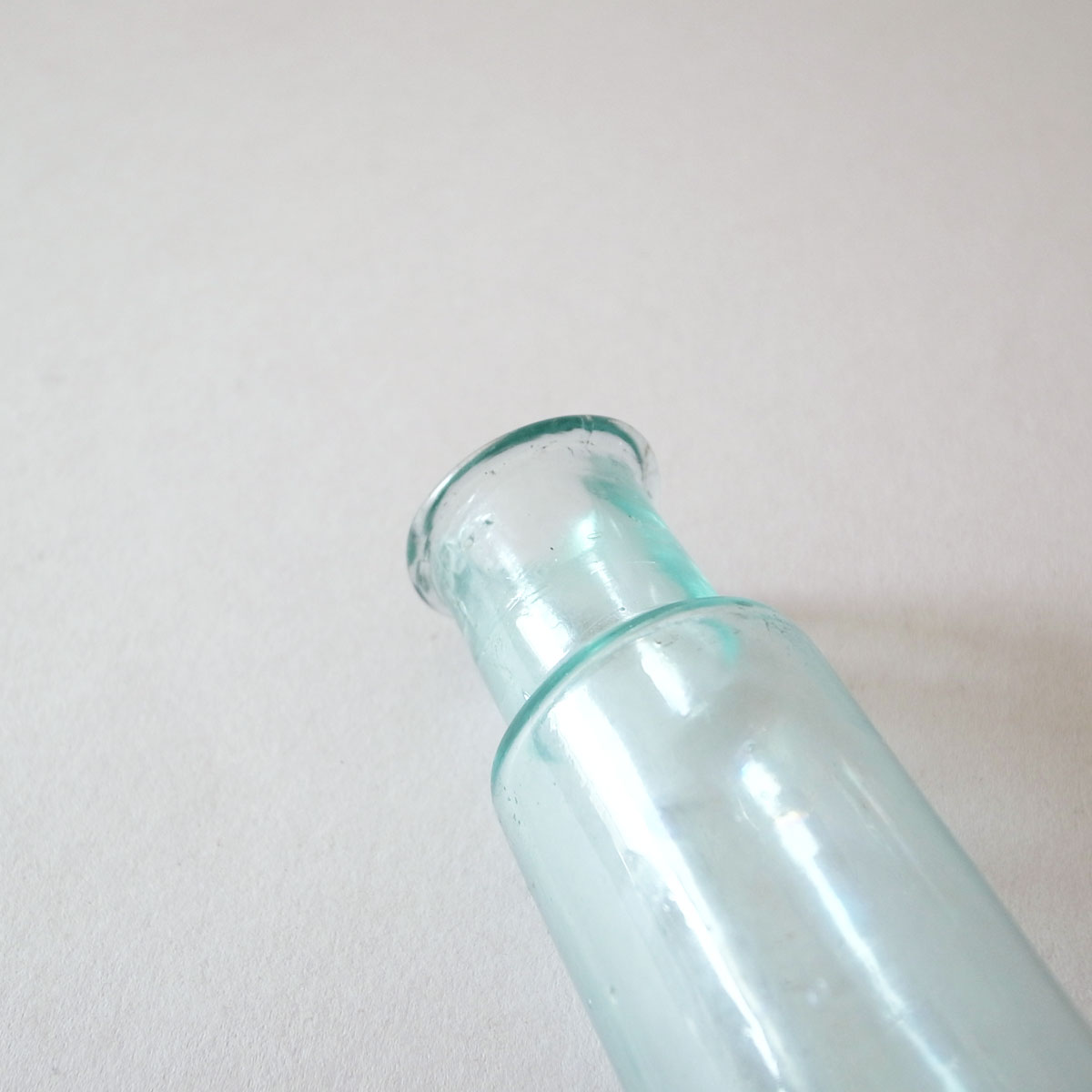 AeB[N 20I r()4 | KX{g-image6