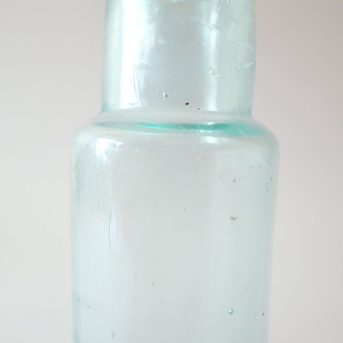 AeB[N 20I r()4 | KX{g-image8