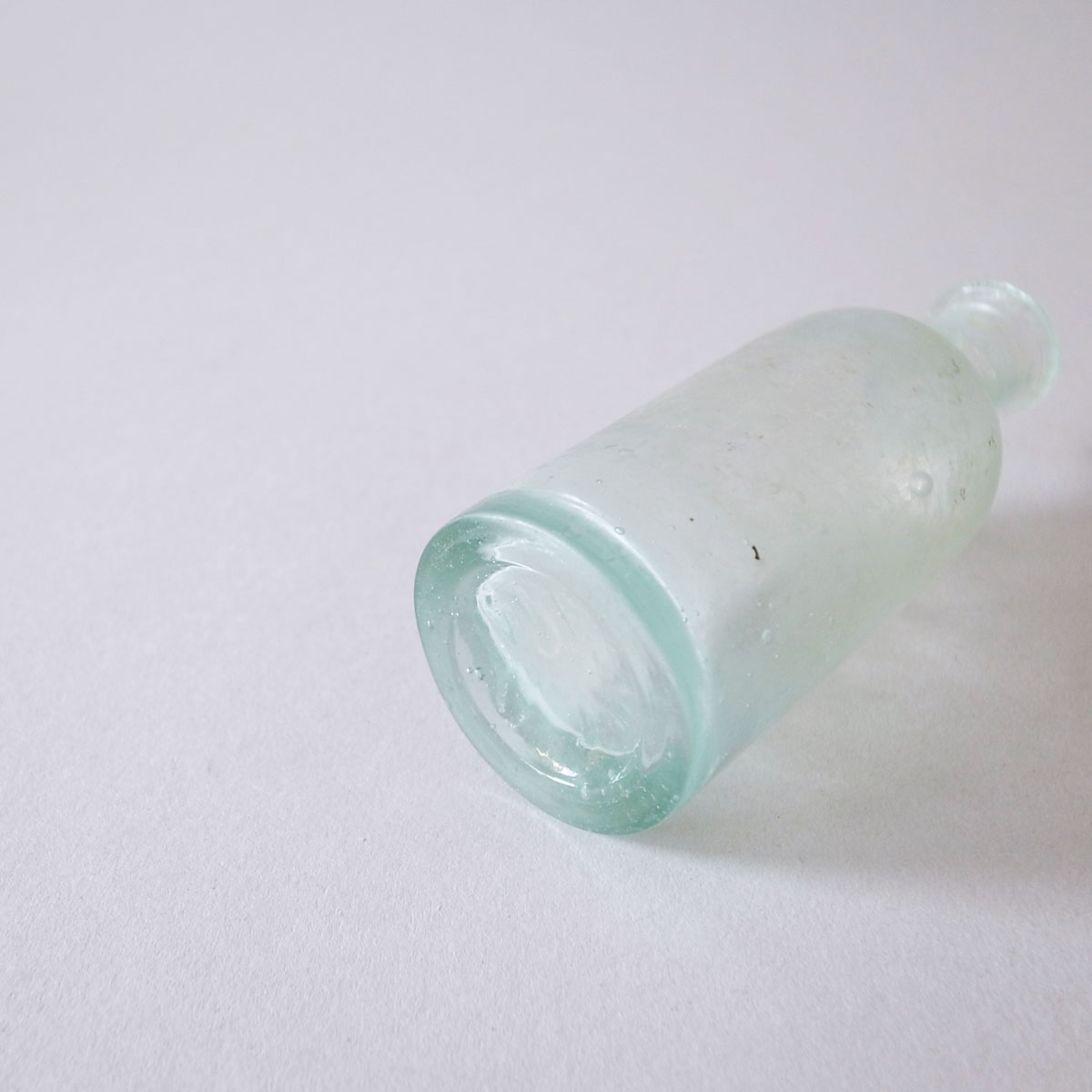 AeB[N 20I r()5 | KX{g-image5