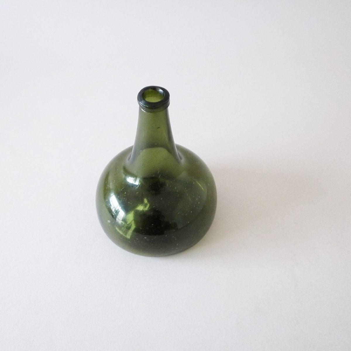 �A���e�B�[�N 18���I �I�j�I���{�g�� | �K���X�e��-image10