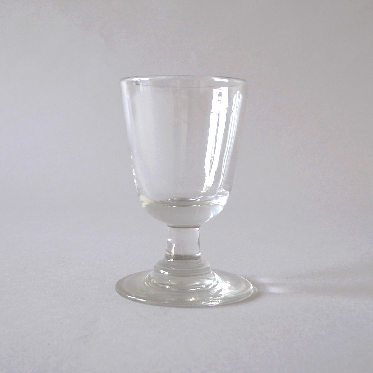 ゴブレット　ワイングラス　足付きグラス　レッド　直径9.8×高16.3cm